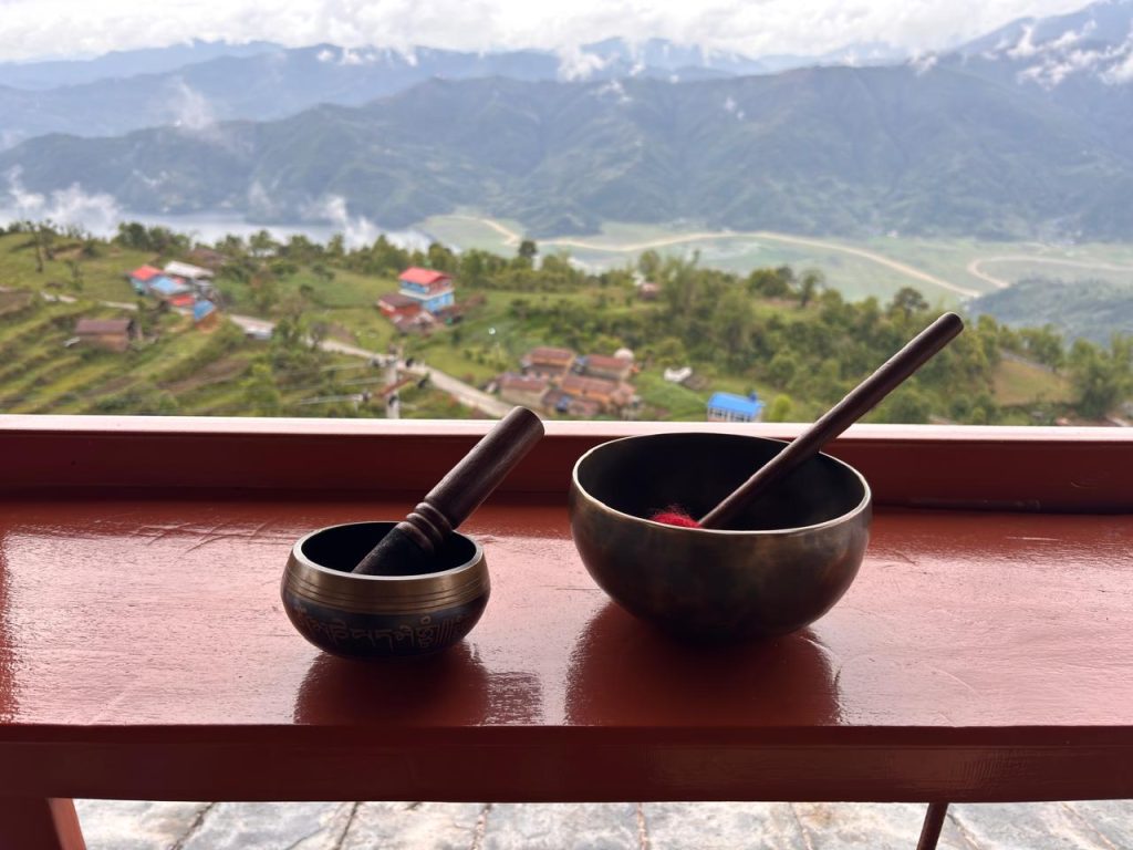 himalayan sound healing retreat in pokhara nepal
